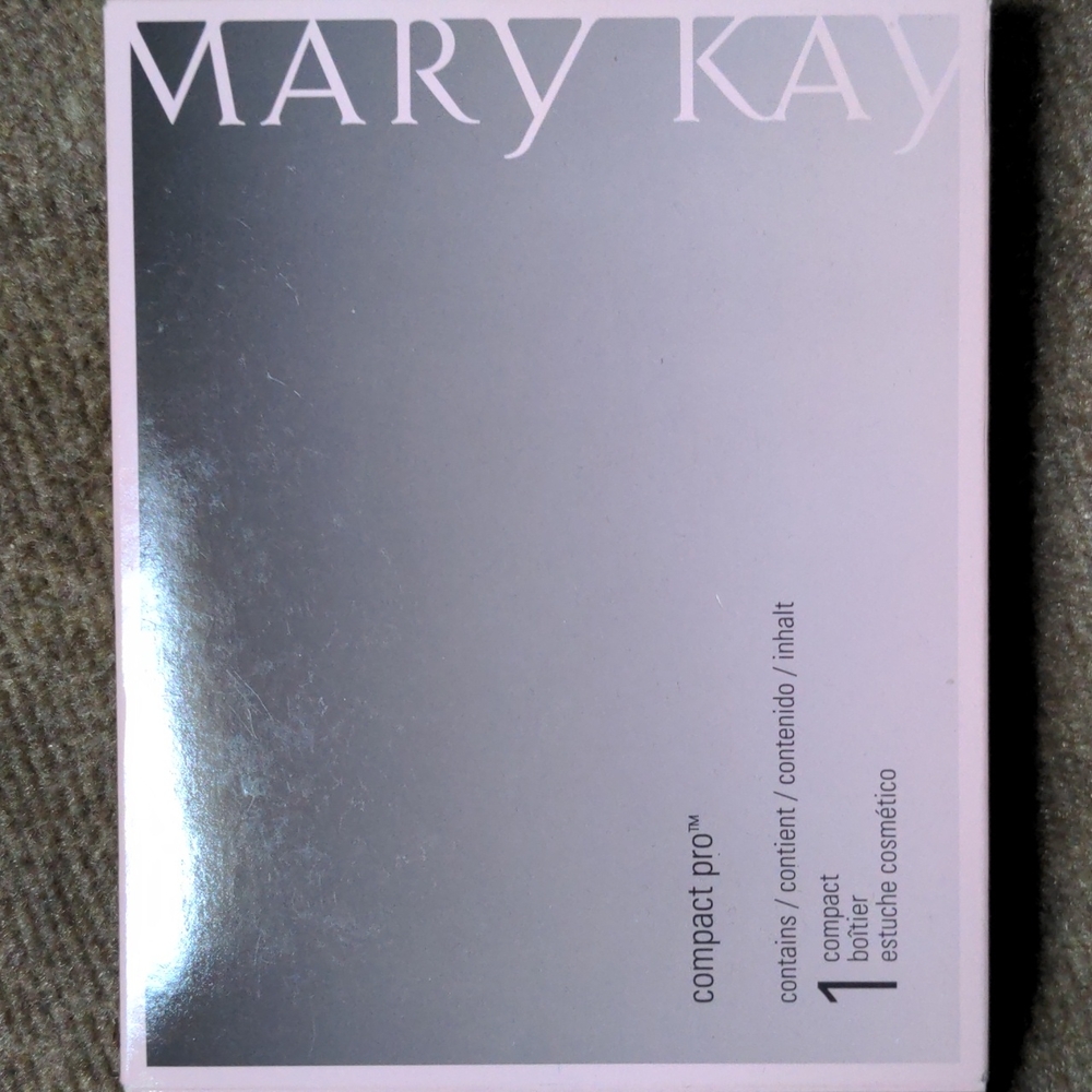 Compact pro, Mary Kay
